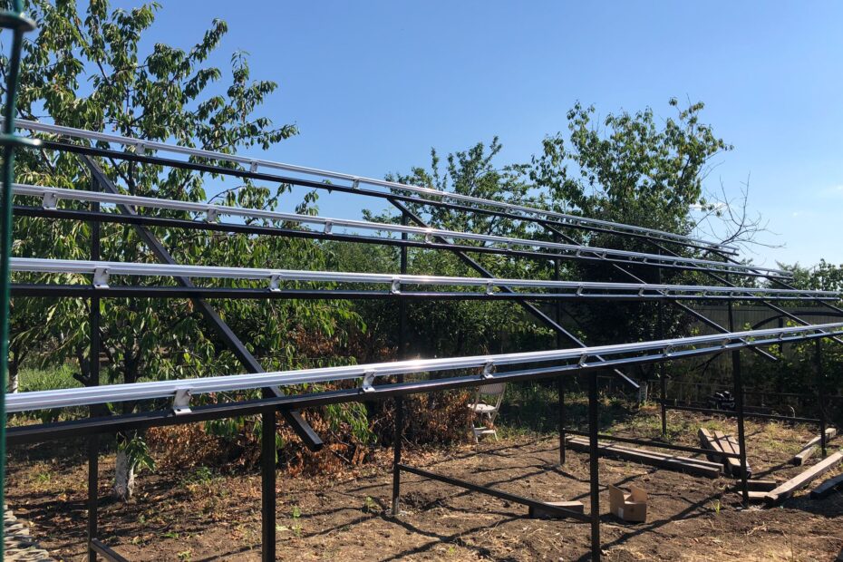 kit fotovoltaic pe teren