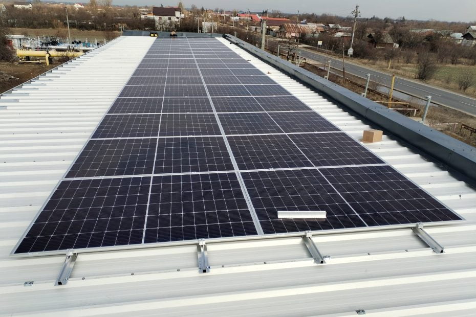 INSTALARE sistem fotovoltaic